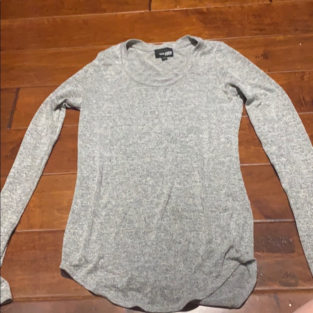 Wilfred Free Aritzia long sleeve shirt